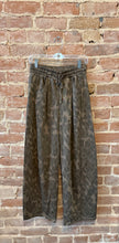 Abstract Leopard Barrel Pants