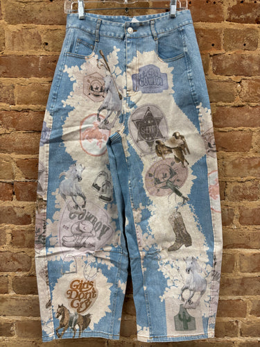 Western Motif Patch Loose Jean